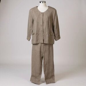 Vintage 100% Linen Women's Pants Suit. Size 14P